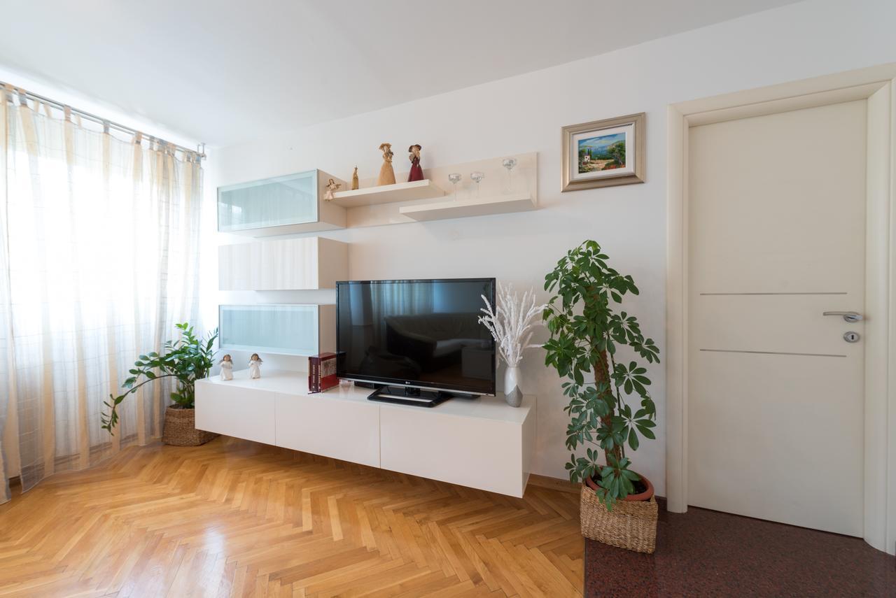 Apartment Vilea Split Buitenkant foto